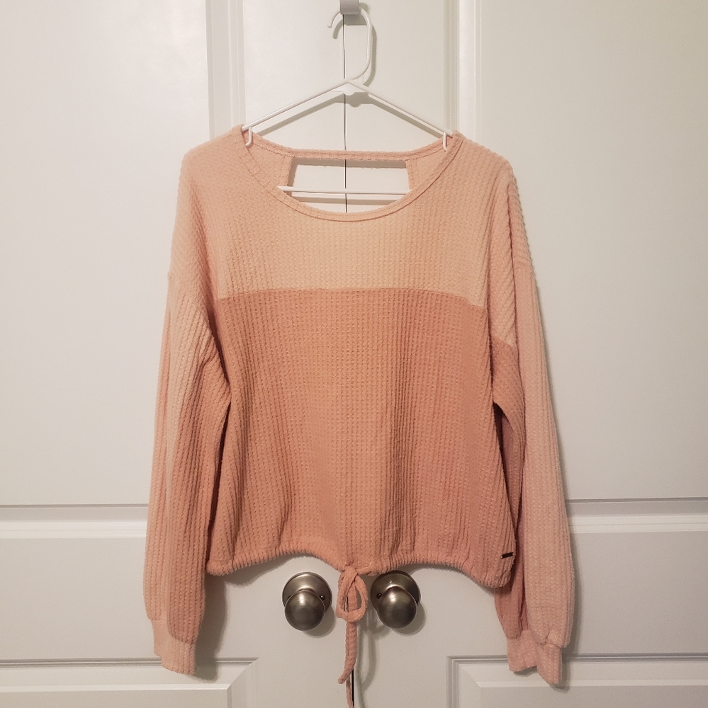 EUC Hollister Medium (M) Long Sleeved Crop Top Sweater